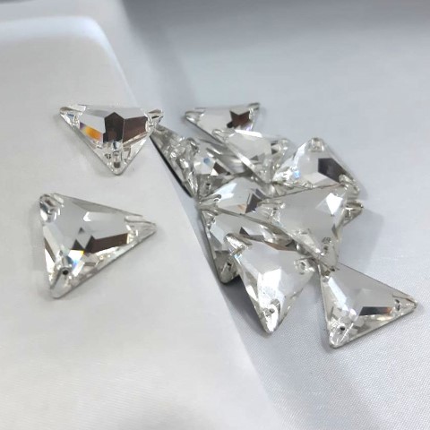 cristal-de-cusut-triunghiular-25-mm-cod-456